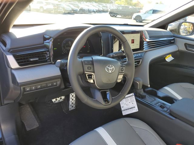 New 2026 Toyota Camry SE image 13