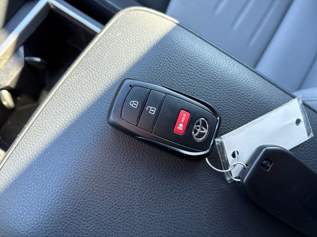 Used 2024 Toyota Tacoma TRD Sport image 29