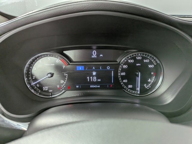 Used 2020 Cadillac XT4 Premium Luxury w/ Enhanced Visibility Package image 5