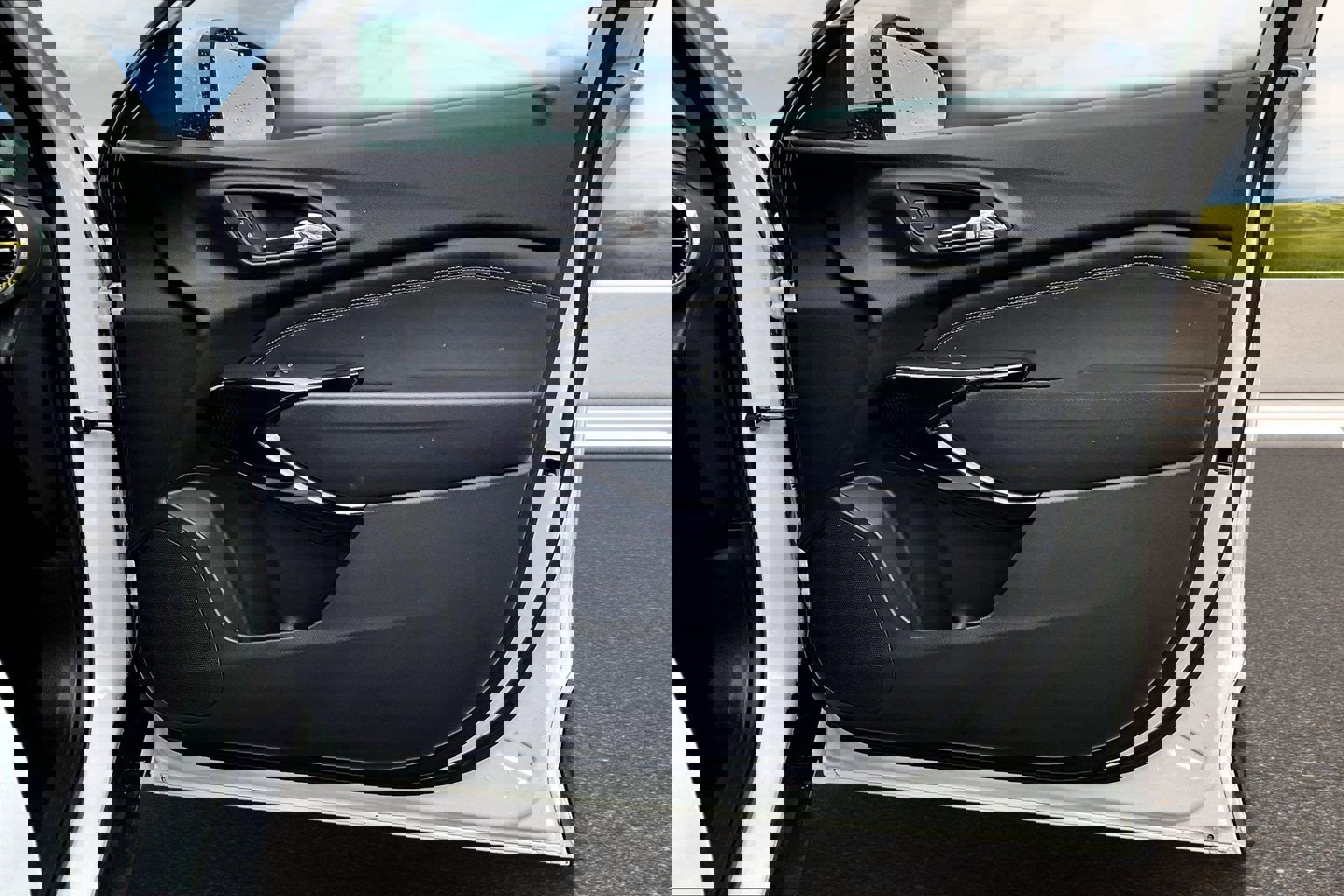 Used 2024 Chevrolet Trax LT w/ Driver Confidence Package image 20