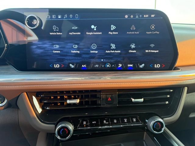 New 2026 Chevrolet Suburban LT image 18