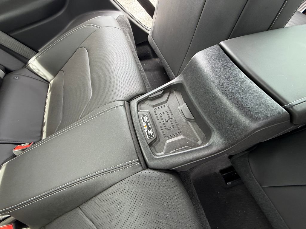 Used 2021 Chevrolet Camaro SS w/ LPO, Ground Effects Package RWD image 9