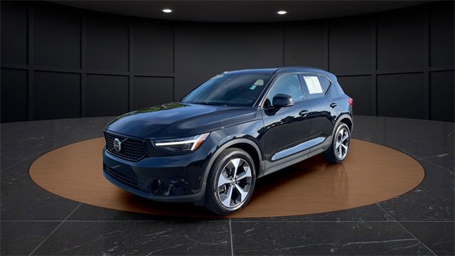 Used 2025 Volvo XC40 B5 Plus w/ Protection Package Premier