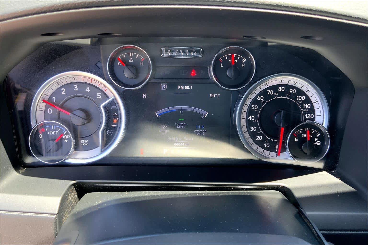 Used 2017 RAM 3500 Laramie AWD/4WD image 25