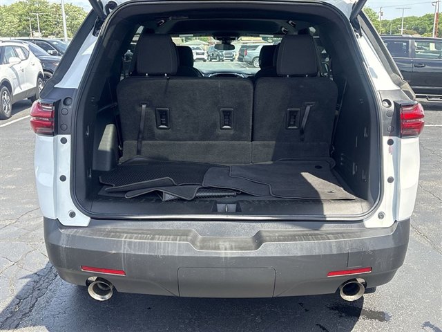 Certified 2023 Chevrolet Traverse LT FWD image 24