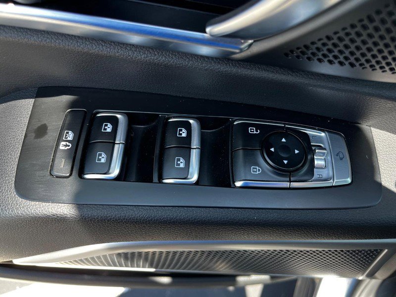 Used 2022 Kia Telluride EX w/ EX Premium Package image 15