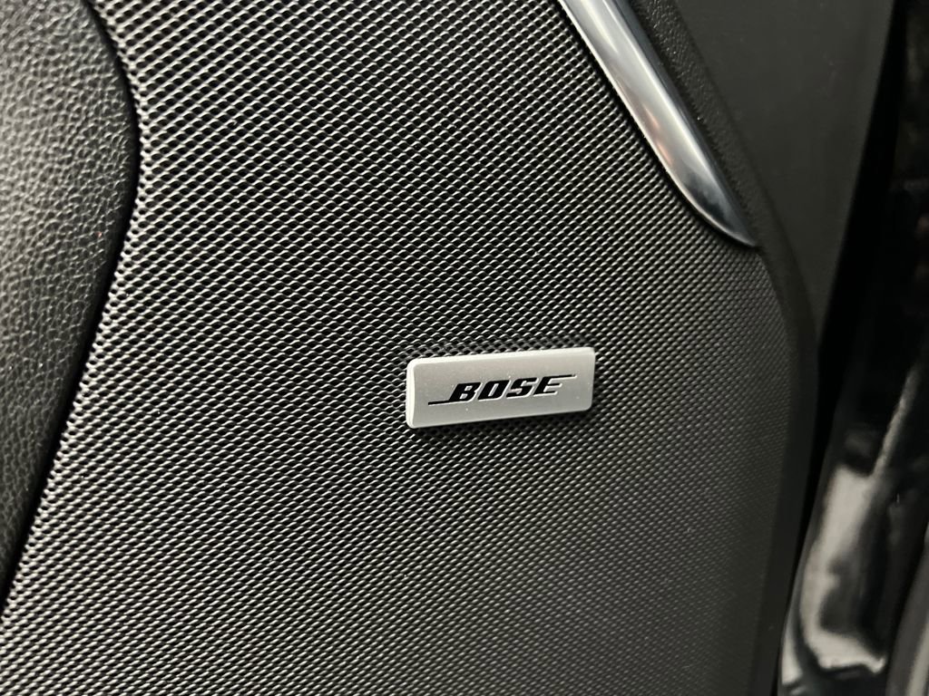 Used 2025 GMC Yukon Denali image 13