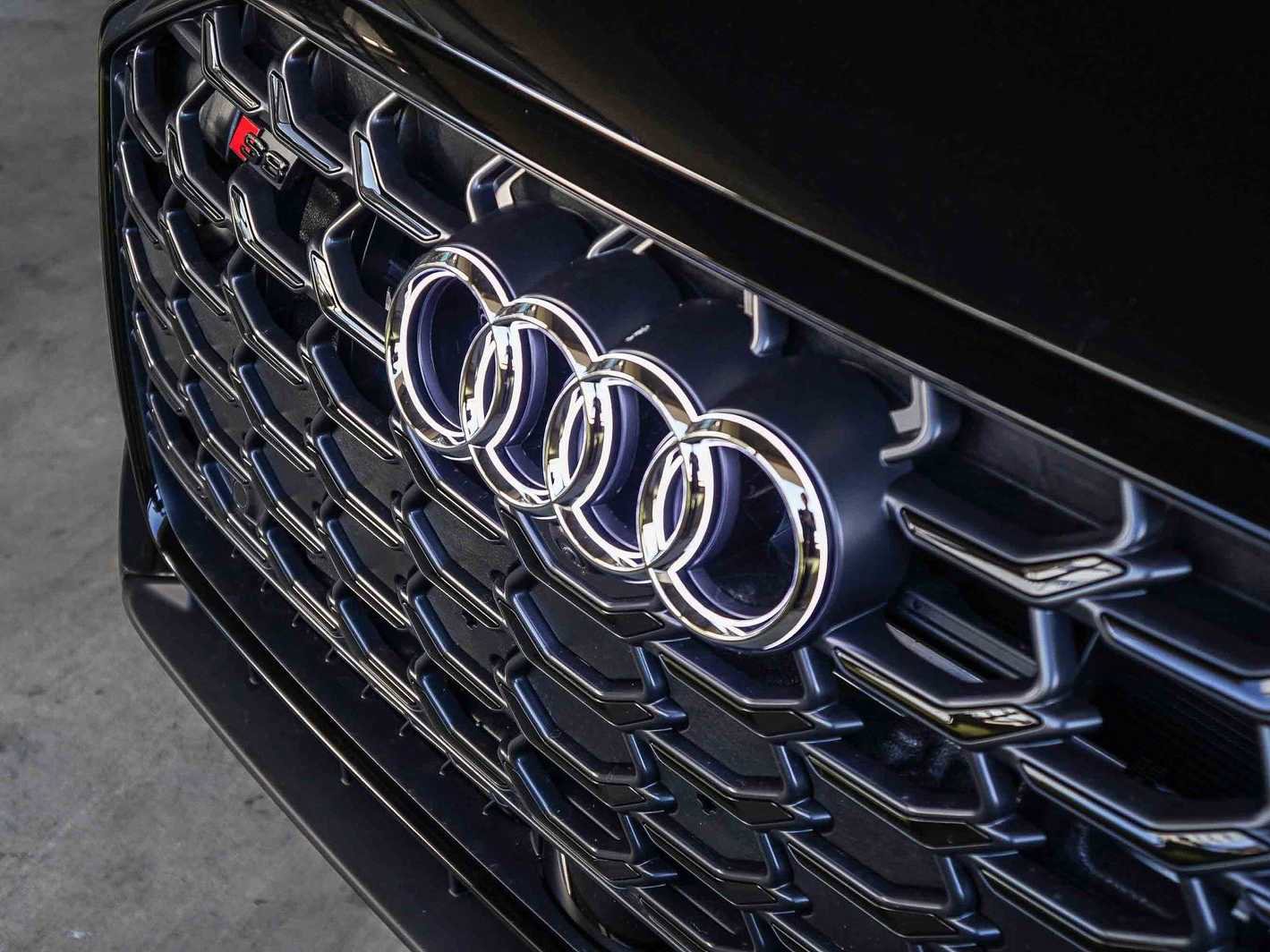New 2026 Audi S8 AWD/4WD image 9