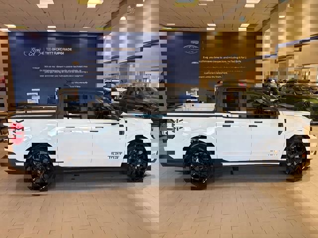 New 2025 Ford Maverick XL w/ 4K Tow Package image 7