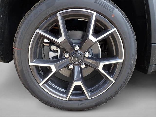 New 2026 Jeep Cherokee Overland image 6