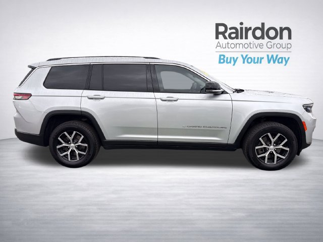 Used 2024 Jeep Grand Cherokee L Limited AWD/4WD image 8