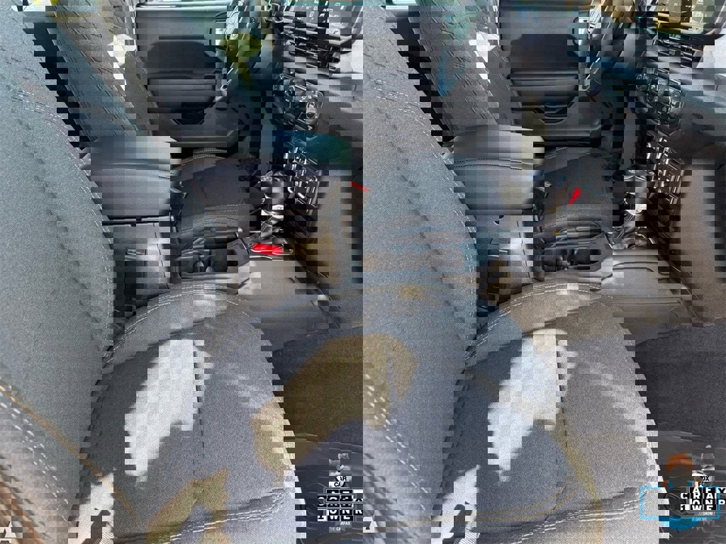 Certified 2025 Jeep Wrangler Sport S image 29