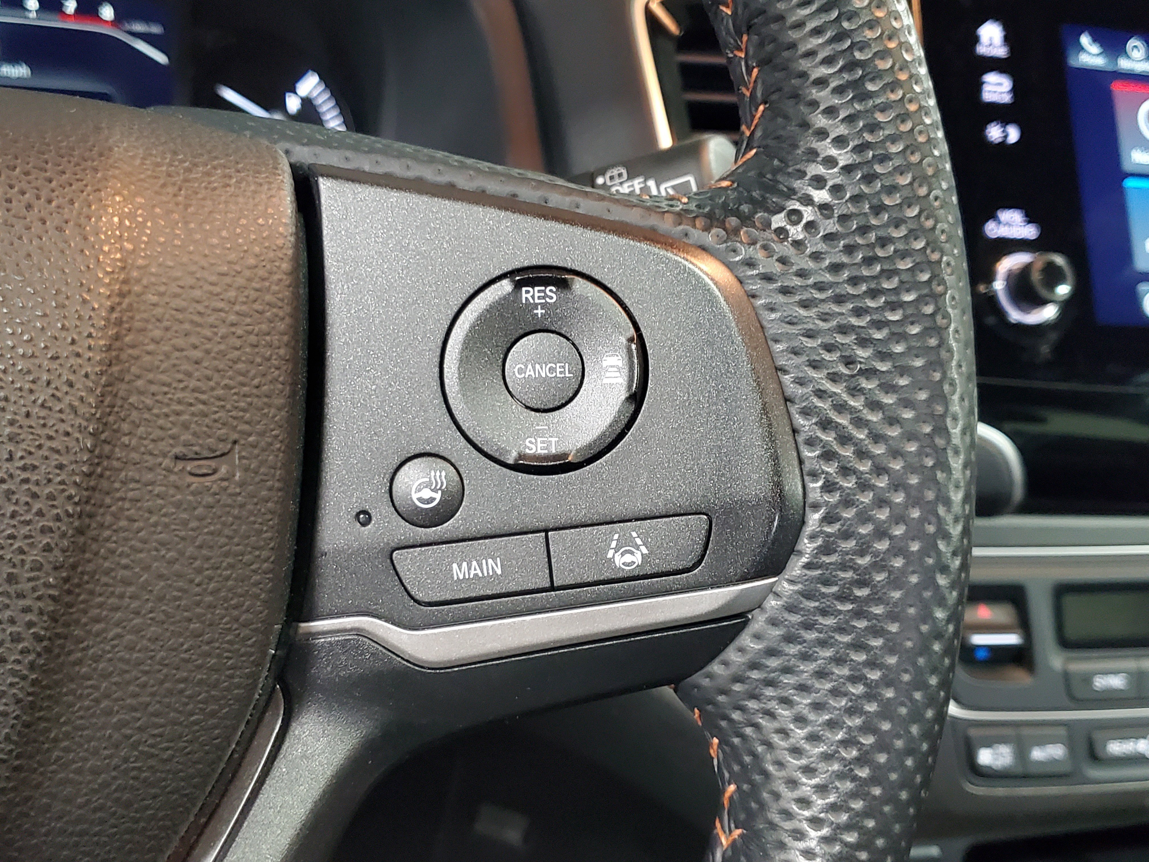 Certified 2025 Honda Passport TrailSport image 28
