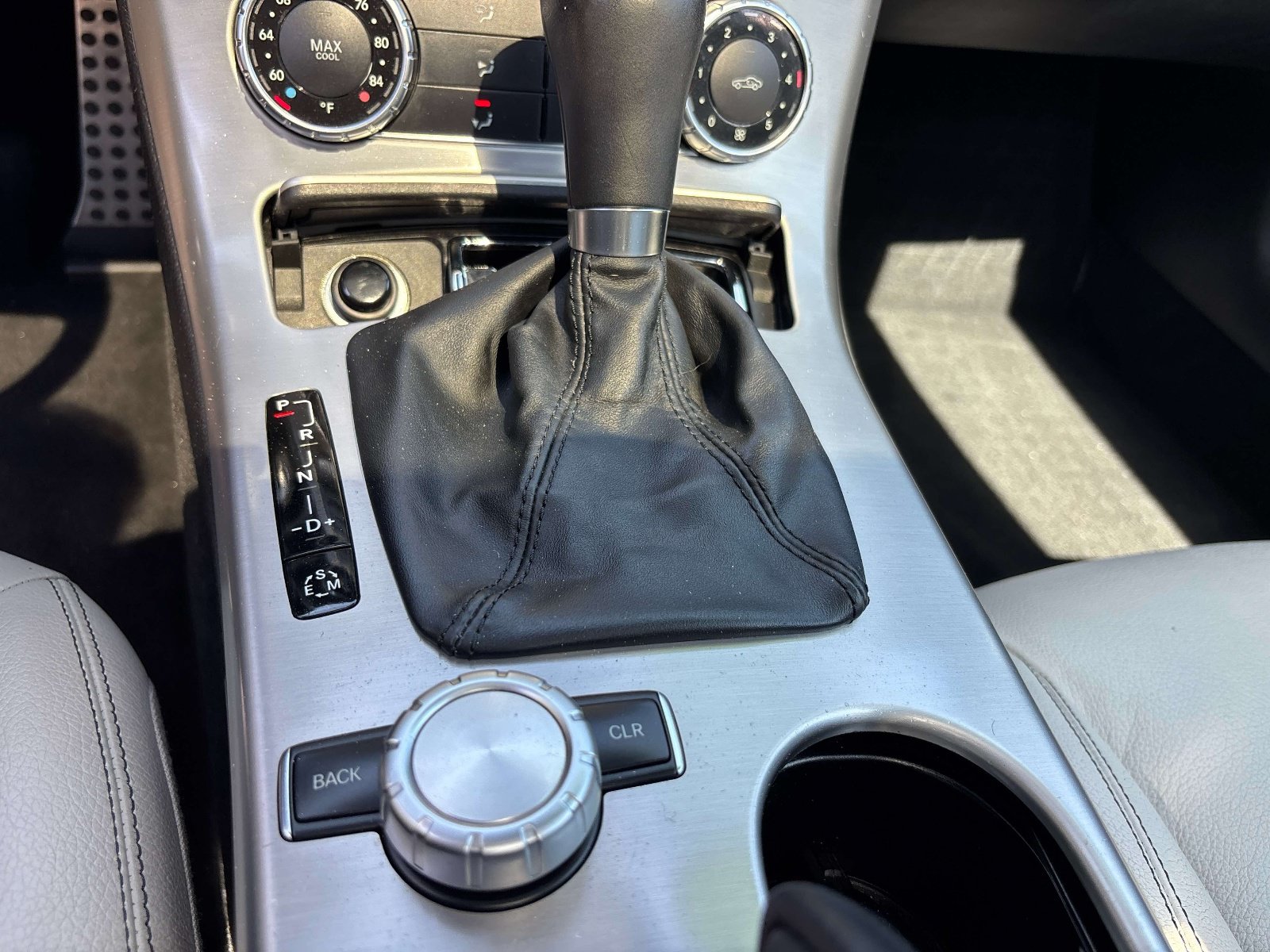 Used 2012 Mercedes-Benz SLK 350 image 22
