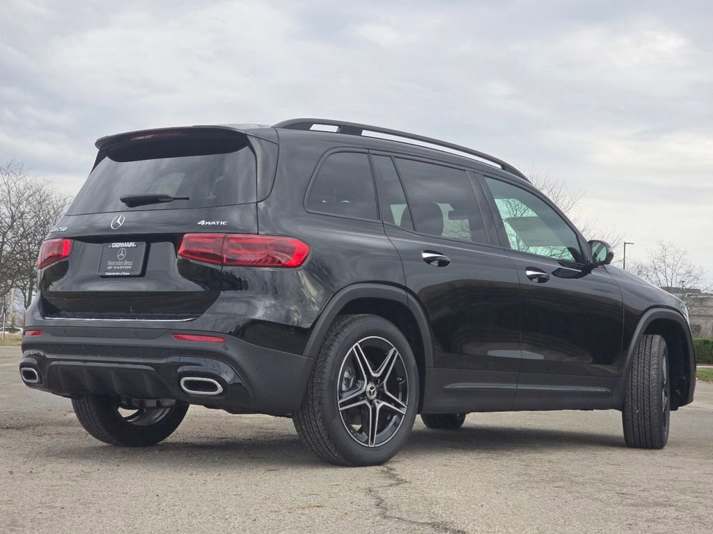 New 2026 Mercedes-Benz GLB 250 4MATIC image 15