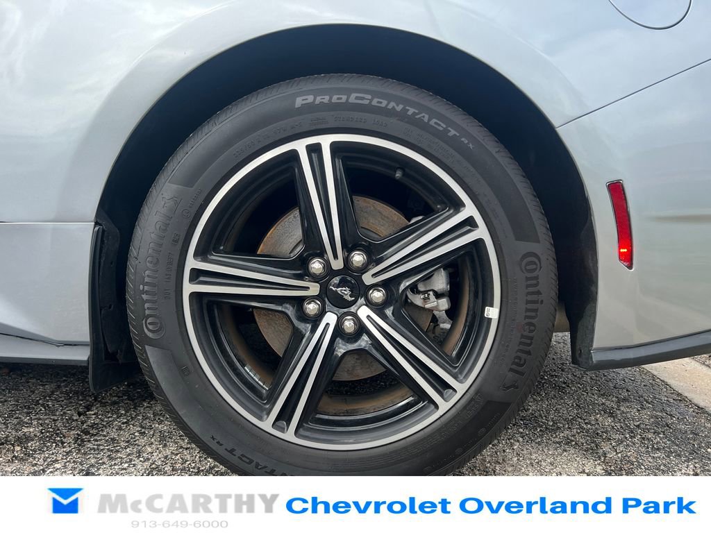 Used 2025 Ford Mustang Premium image 9