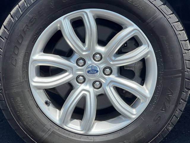 Used 2021 Ford Explorer 4WD image 7