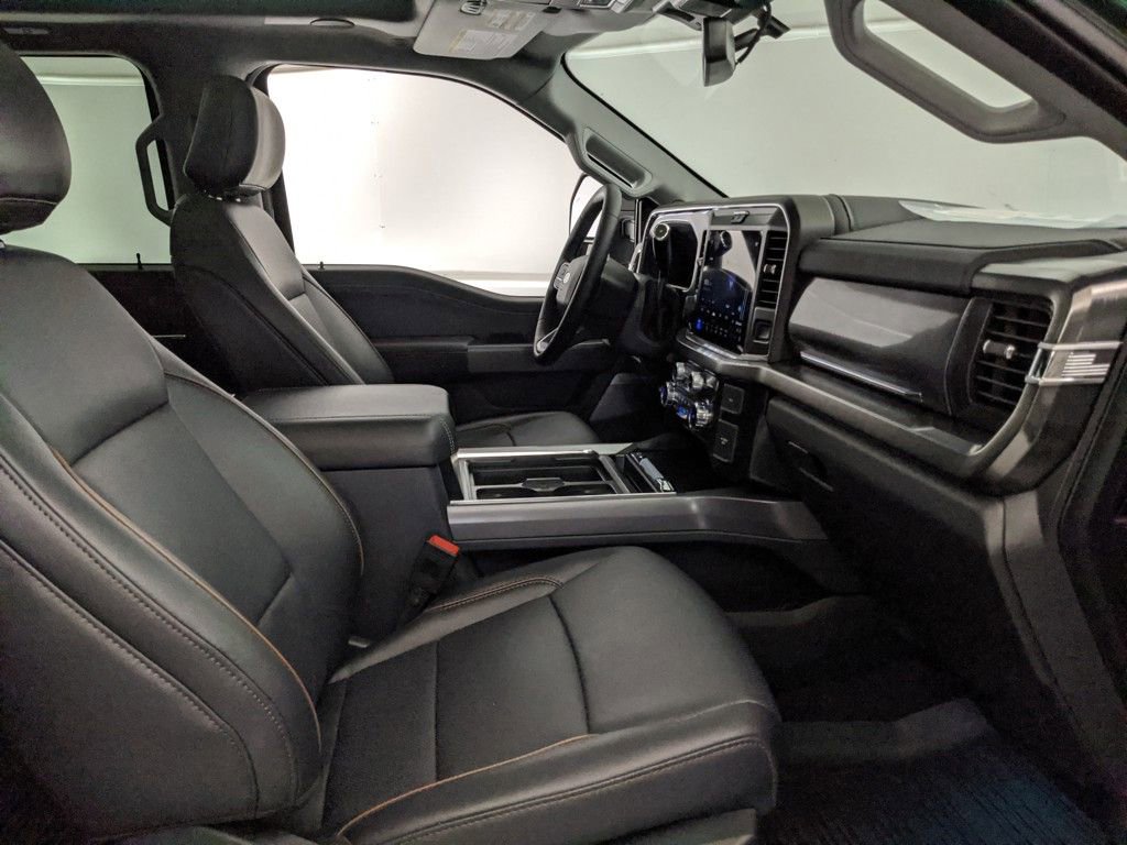 New 2025 Ford F350 Lariat w/ Lariat Ultimate Package image 27