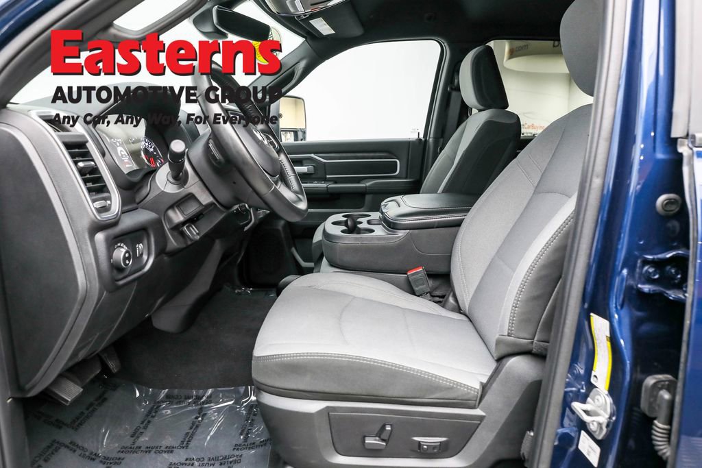 Used 2024 RAM 2500 Big Horn w/ Bed Utility Group image 14