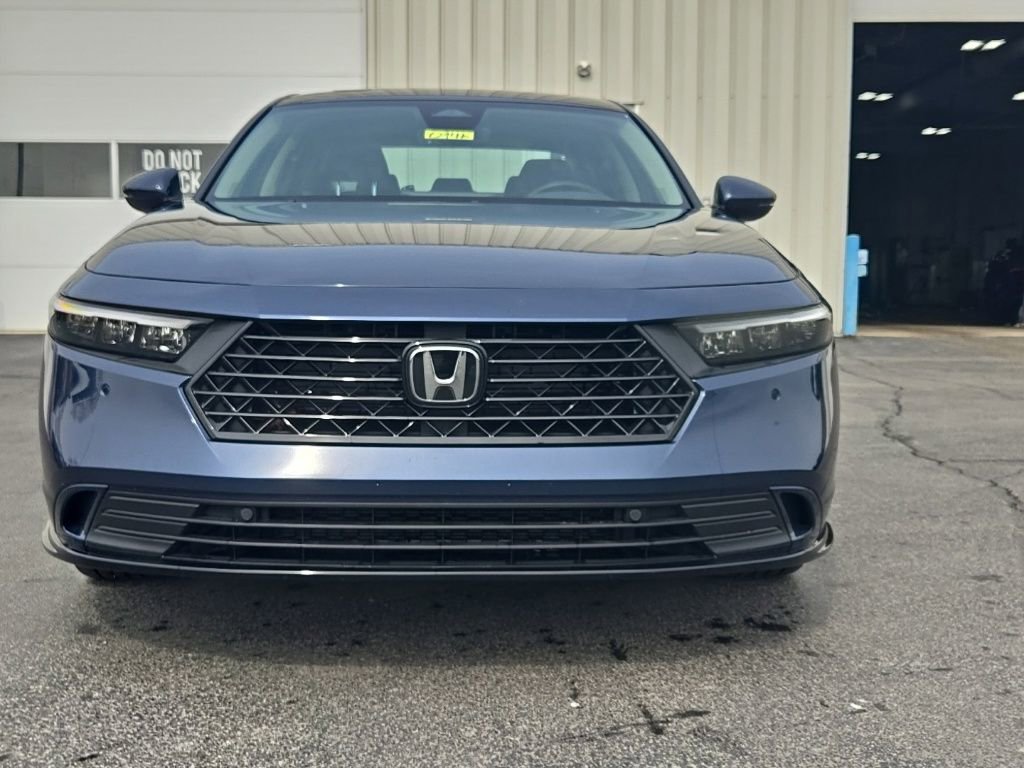 Certified 2024 Honda Accord EX-L image 2