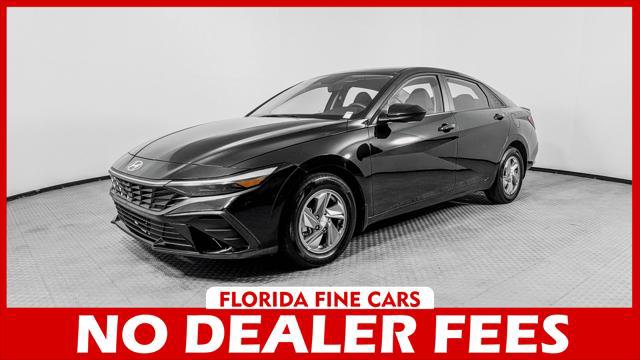 Used 2025 Hyundai Elantra SE
