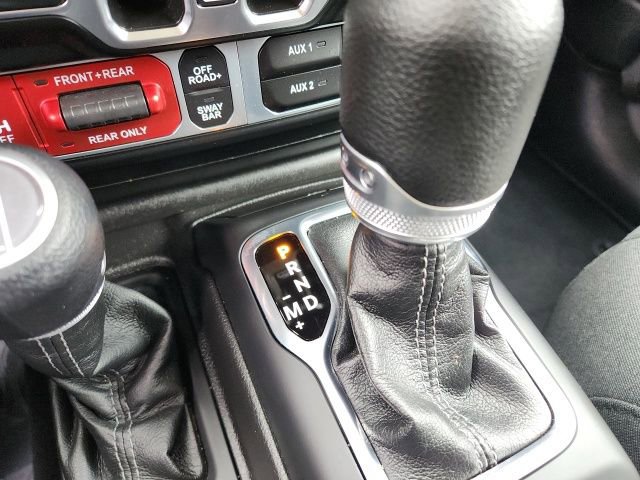 Used 2024 Jeep Wrangler Unlimited Rubicon image 32