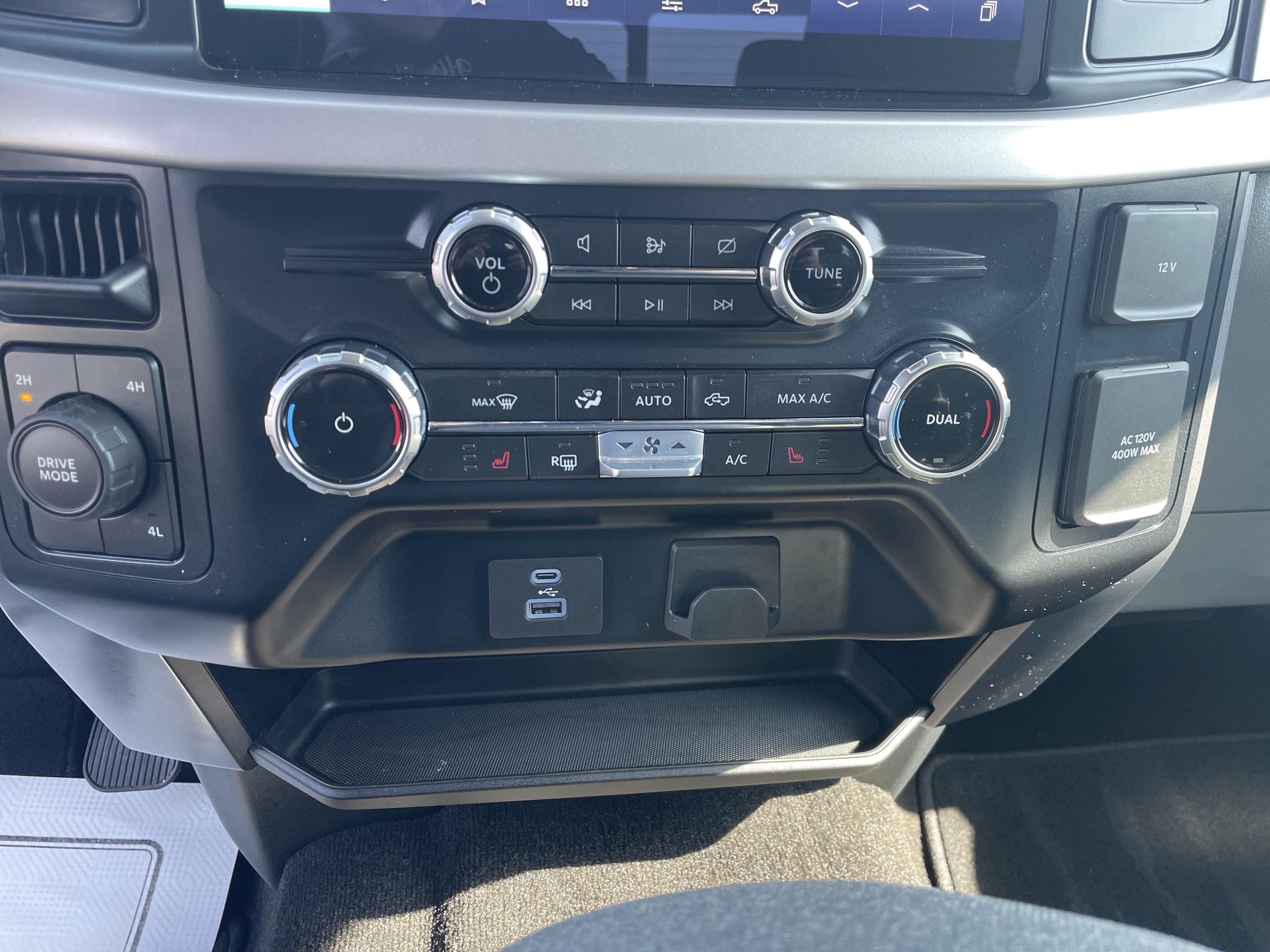 Used 2022 Ford F150 XLT w/ Equipment Group 302A High image 19