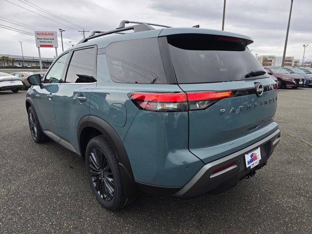 New 2026 Nissan Pathfinder SL image 5