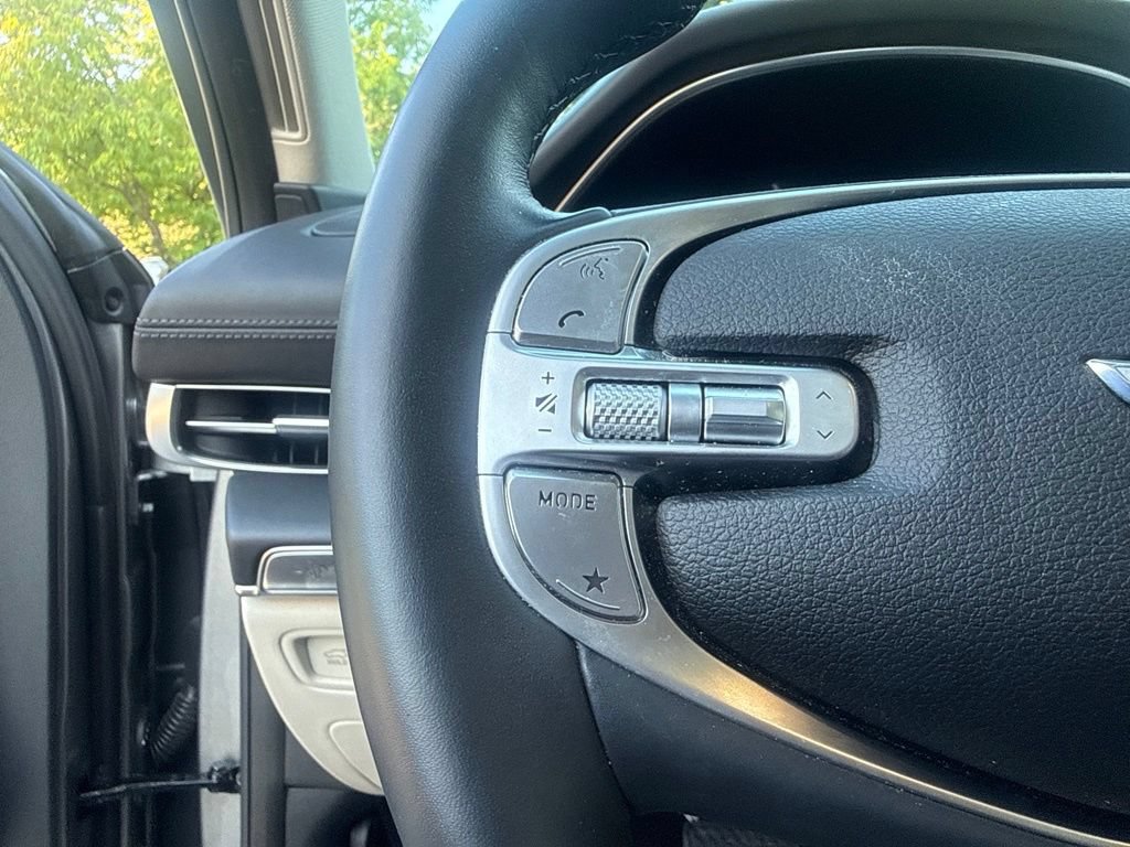 Used 2023 Genesis GV80 2.5T w/ Prestige Package AWD/4WD image 18