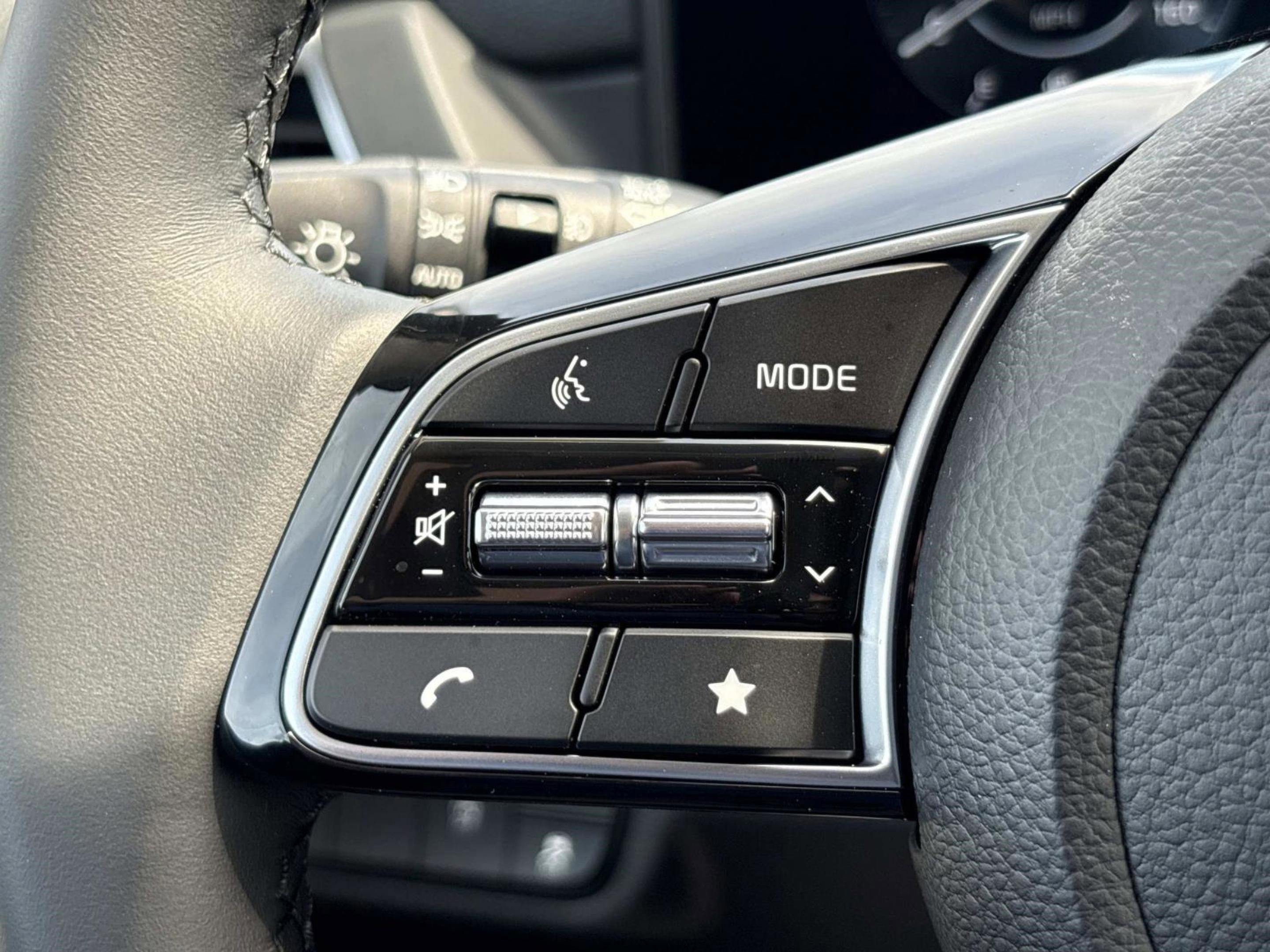 New 2026 Kia Seltos EX image 23