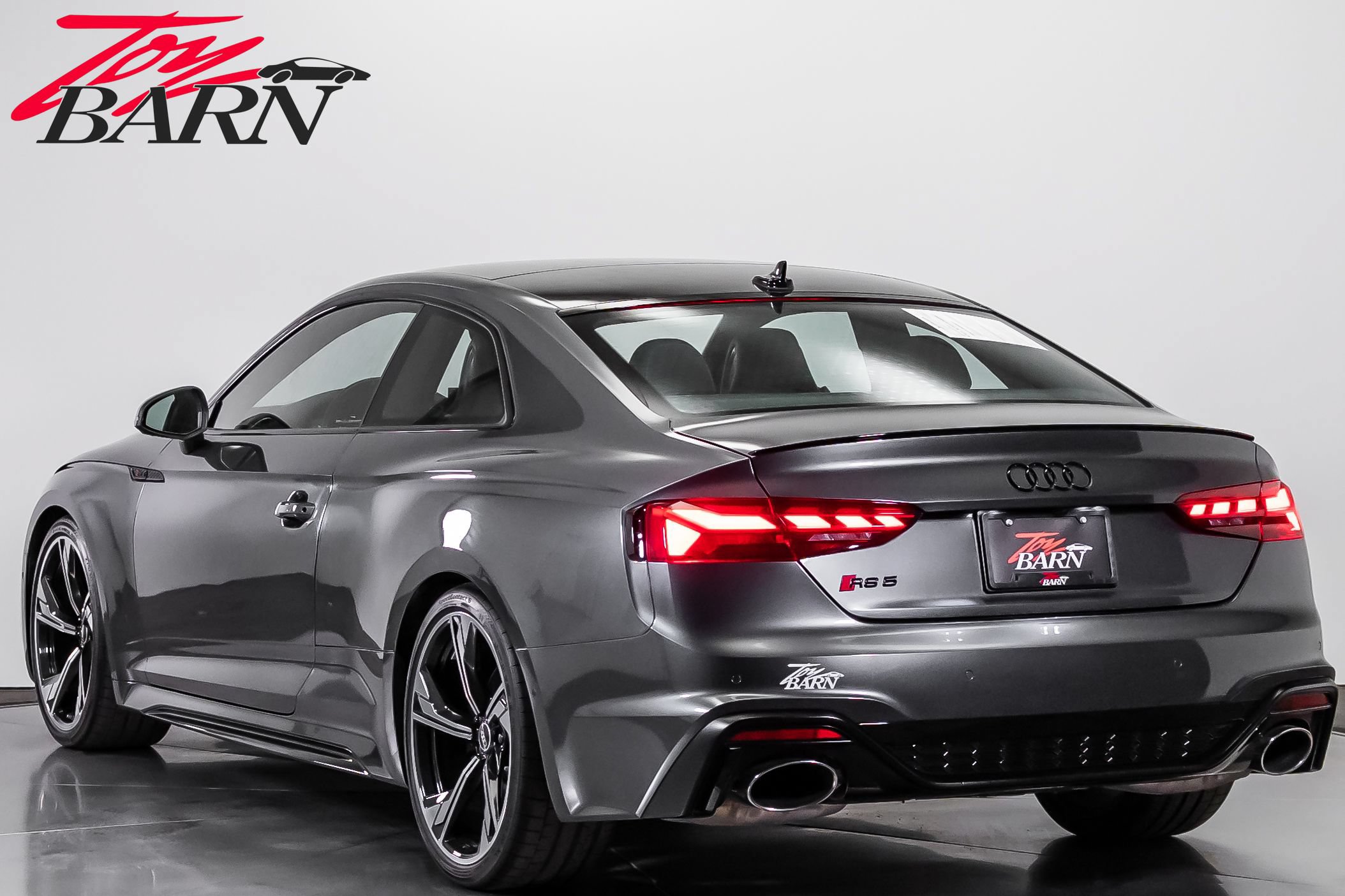 Used 2021 Audi RS 5 w/ RS Driver Assistance Package AWD/4WD image 3