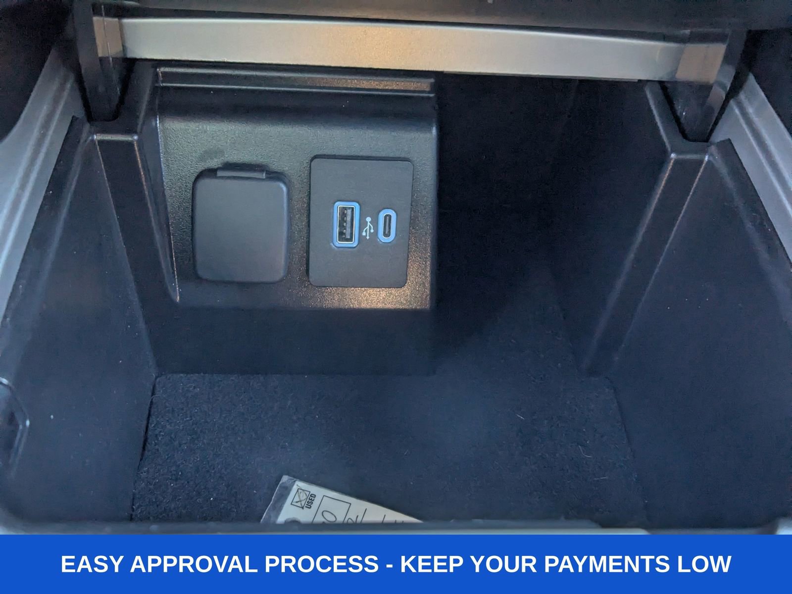 Used 2022 Ford Explorer Limited image 35