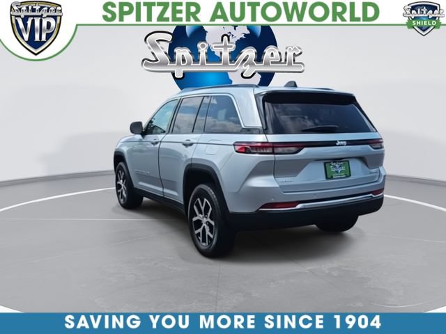 Used 2024 Jeep Grand Cherokee Limited AWD/4WD image 6