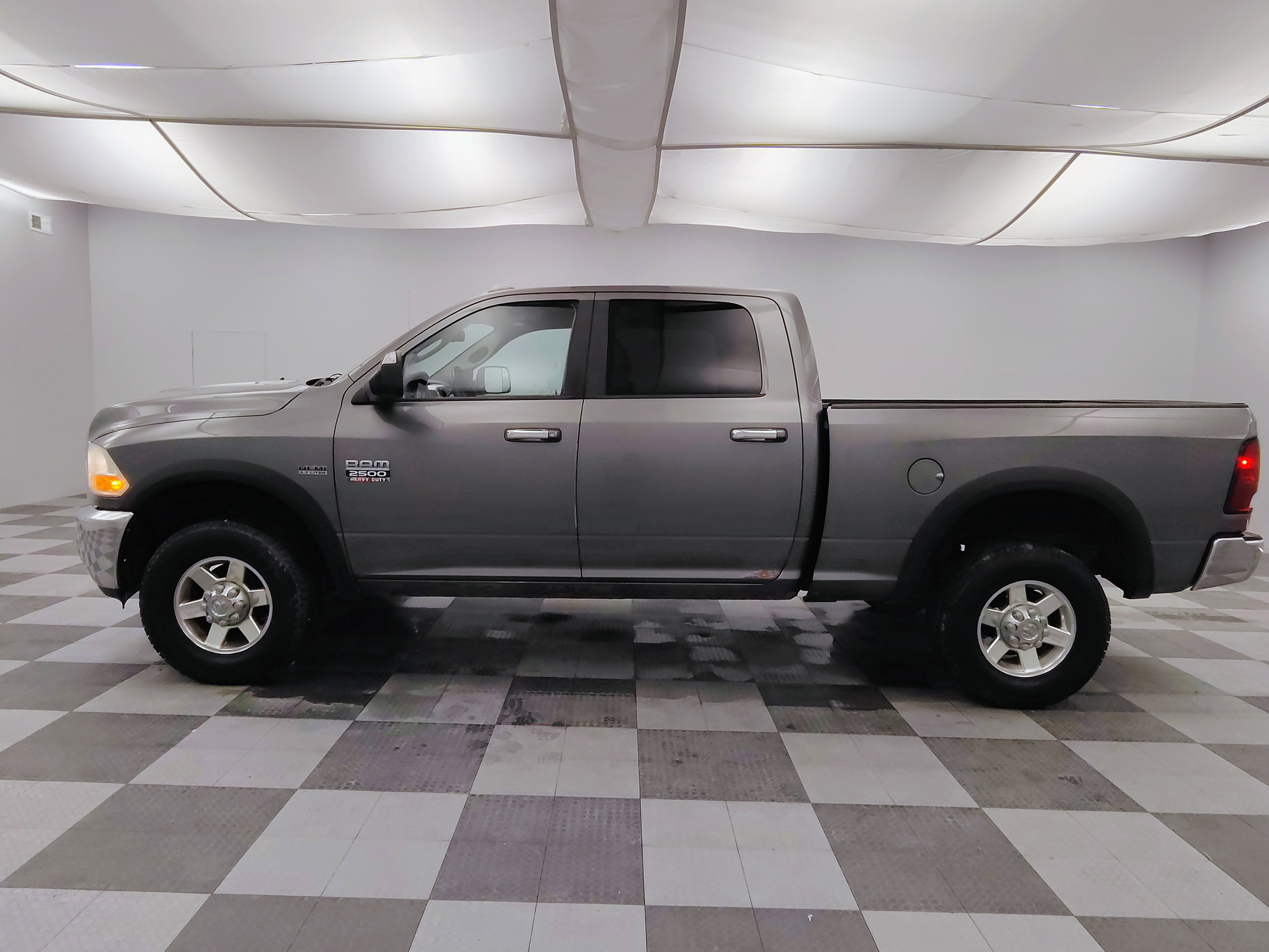 Used 2012 RAM 2500 SLT w/ Technology Group AWD/4WD image 7