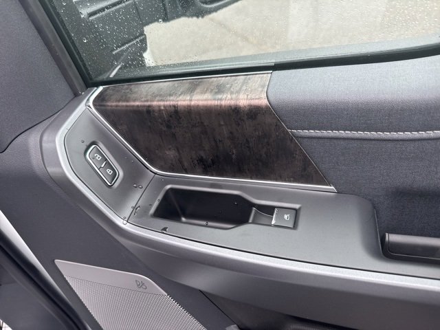 New 2025 Ford F350 Lariat w/ Lariat Ultimate Package image 24