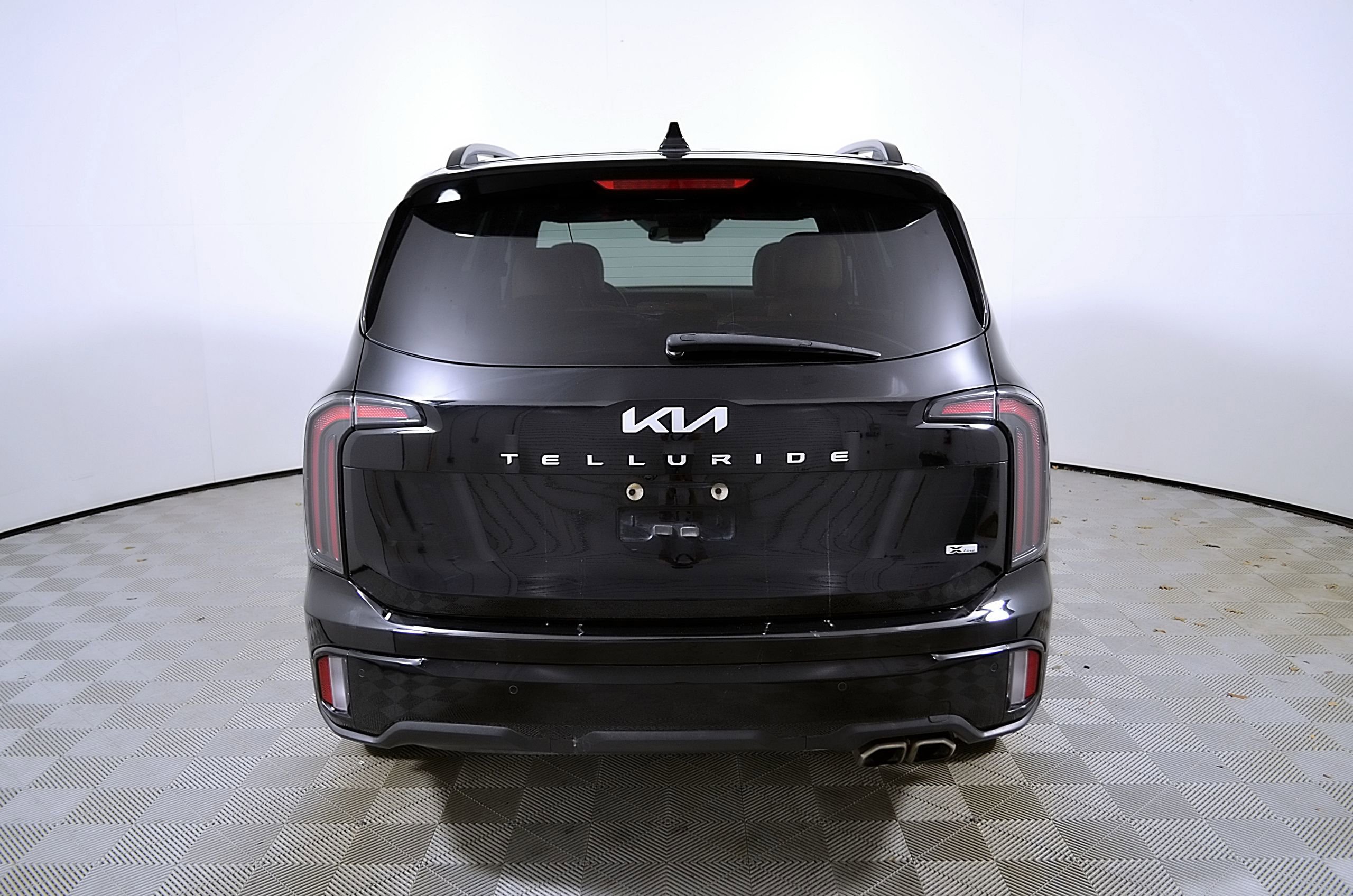 Used 2024 Kia Telluride EX X-Line AWD/4WD image 8