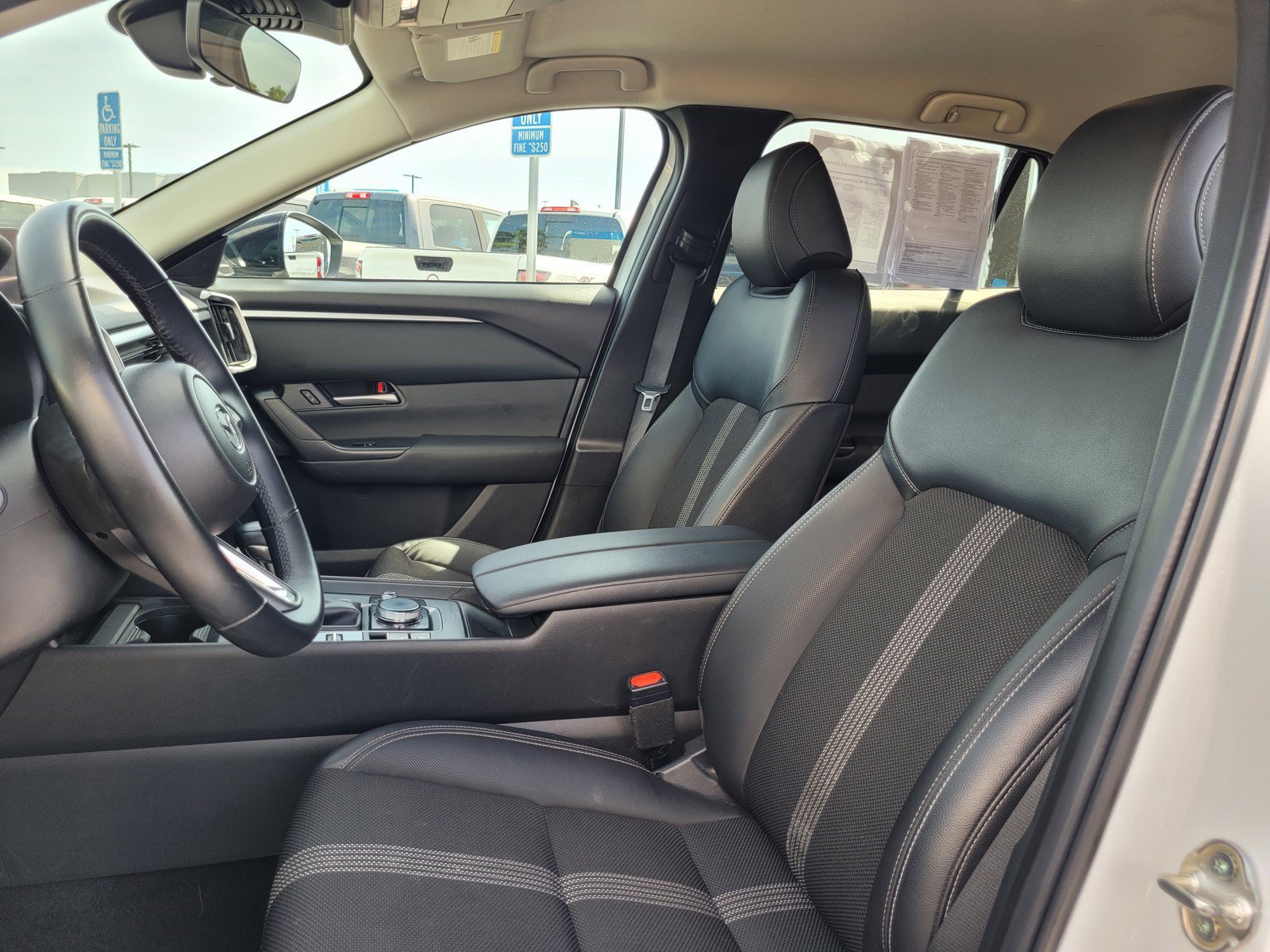 Used 2025 MAZDA CX-50 AWD 2.5 S w/ Preferred Package image 11