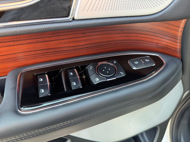 Used 2024 Lincoln Navigator L Reserve AWD/4WD image 20