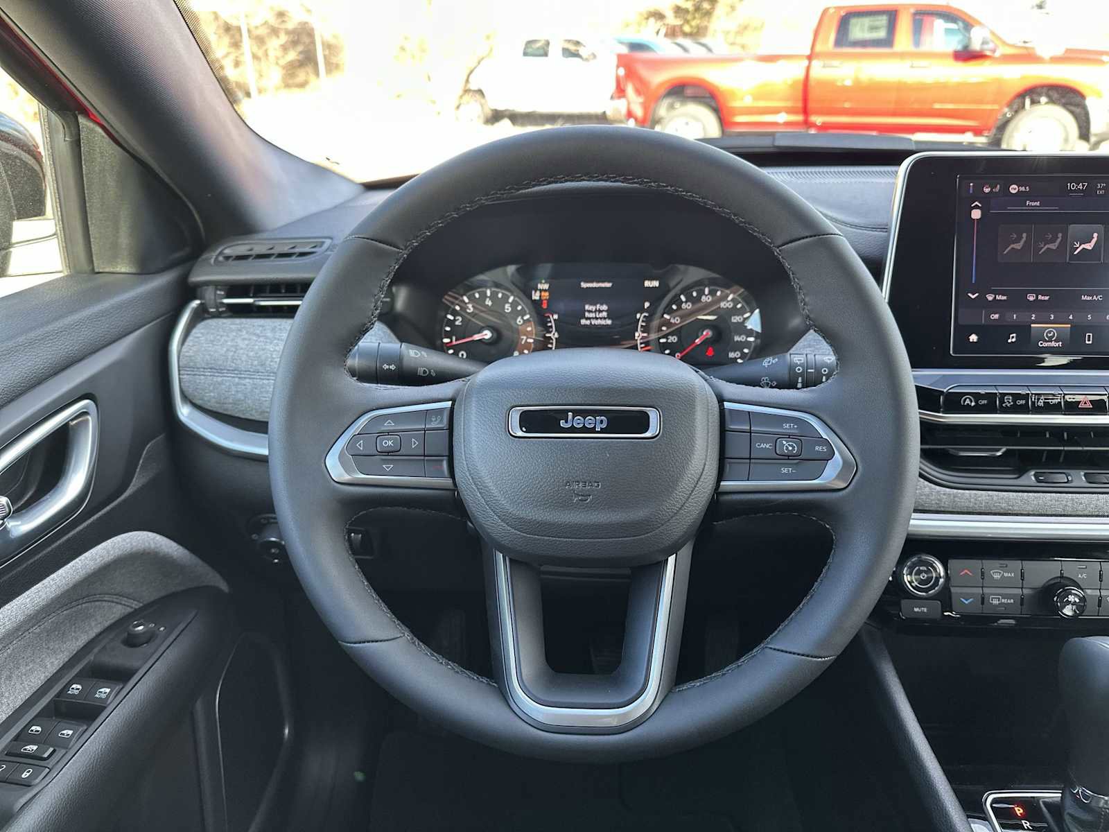 New 2026 Jeep Compass Latitude image 11