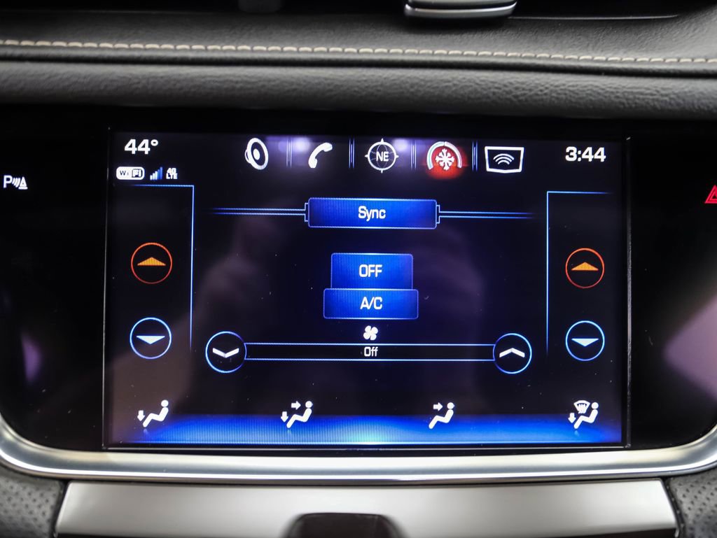 Used 2019 Cadillac XT5 Luxury image 18