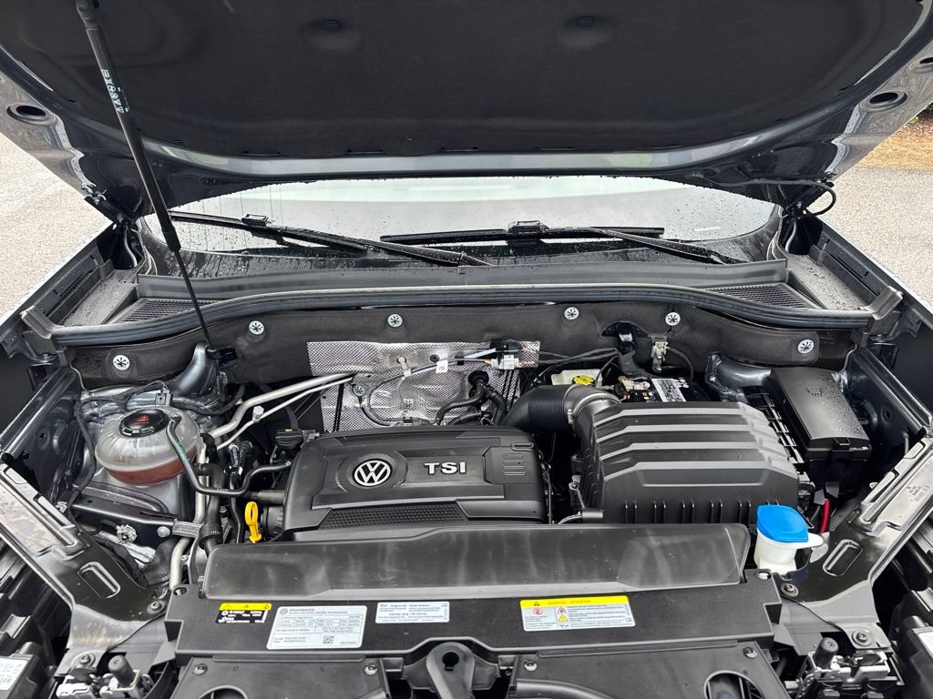 Certified 2023 Volkswagen Atlas Cross Sport SE FWD image 12
