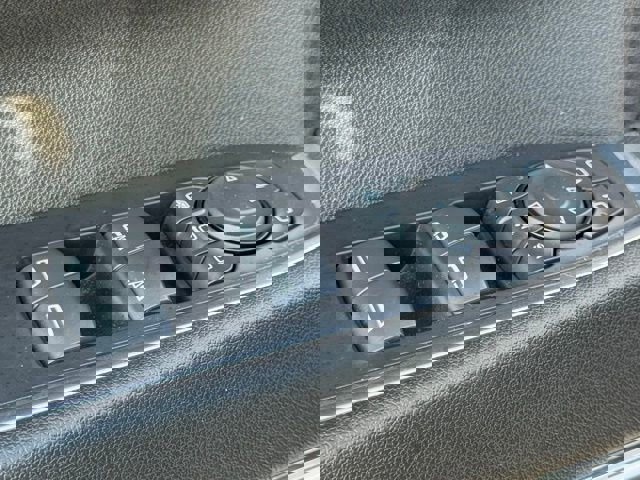 Used 2024 Chevrolet Silverado 2500 High Country w/ Technology Package image 23