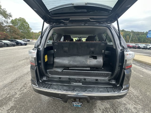Used 2014 Toyota 4Runner Limited AWD/4WD image 30