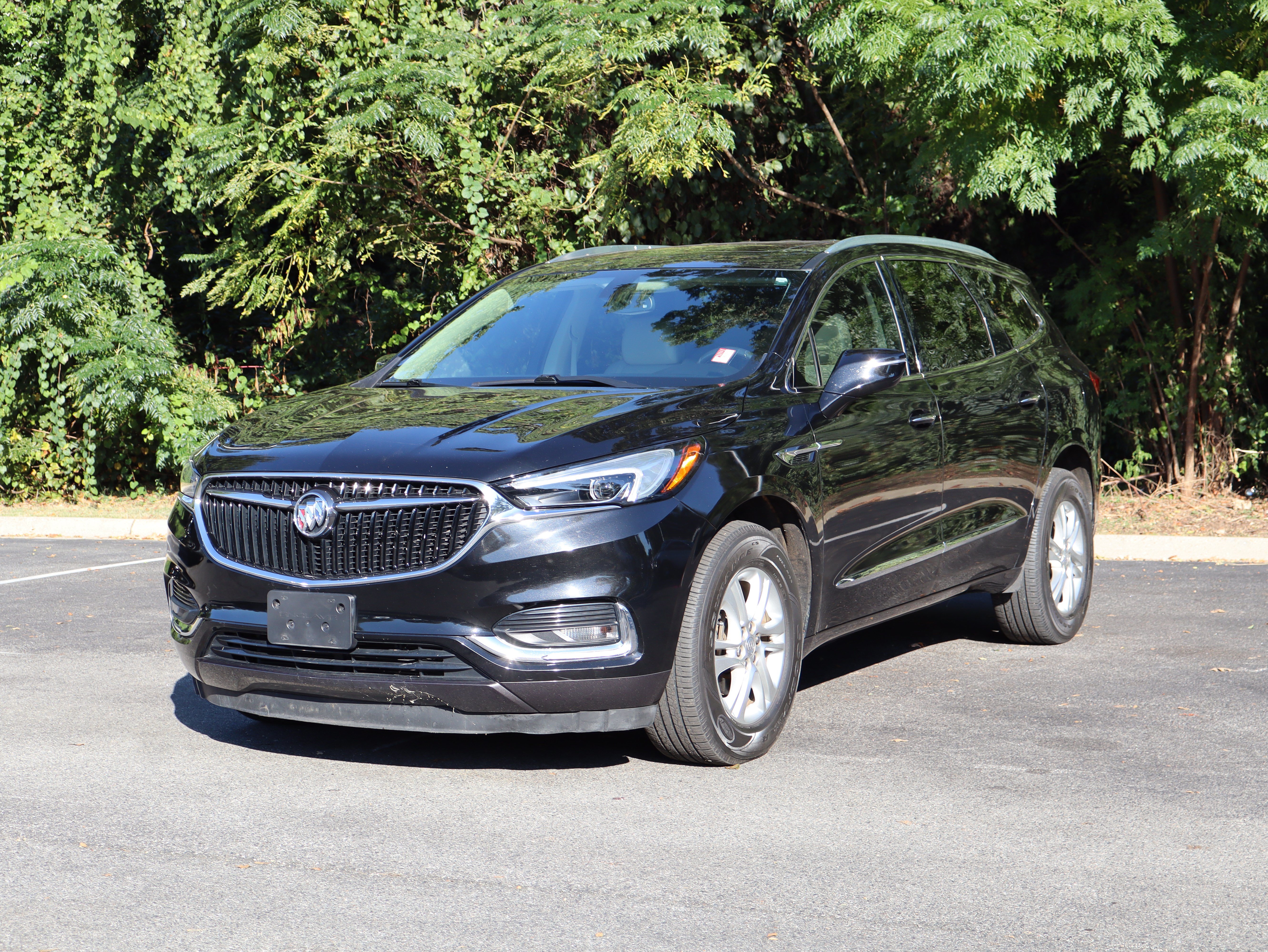 Used 2019 Buick Enclave Essence FWD image 5