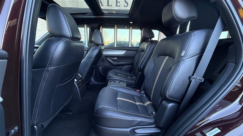 Used 2024 MAZDA CX-90 Plug-In Hybrid w/ Premium Plus image 17