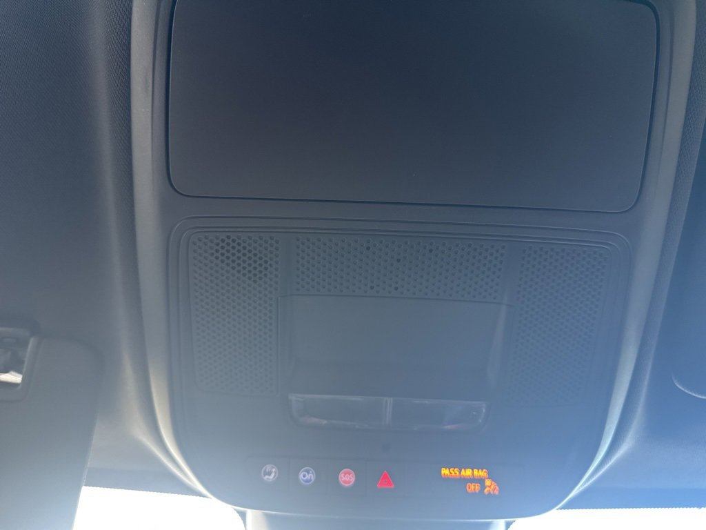 Used 2025 Chevrolet Equinox LT image 20