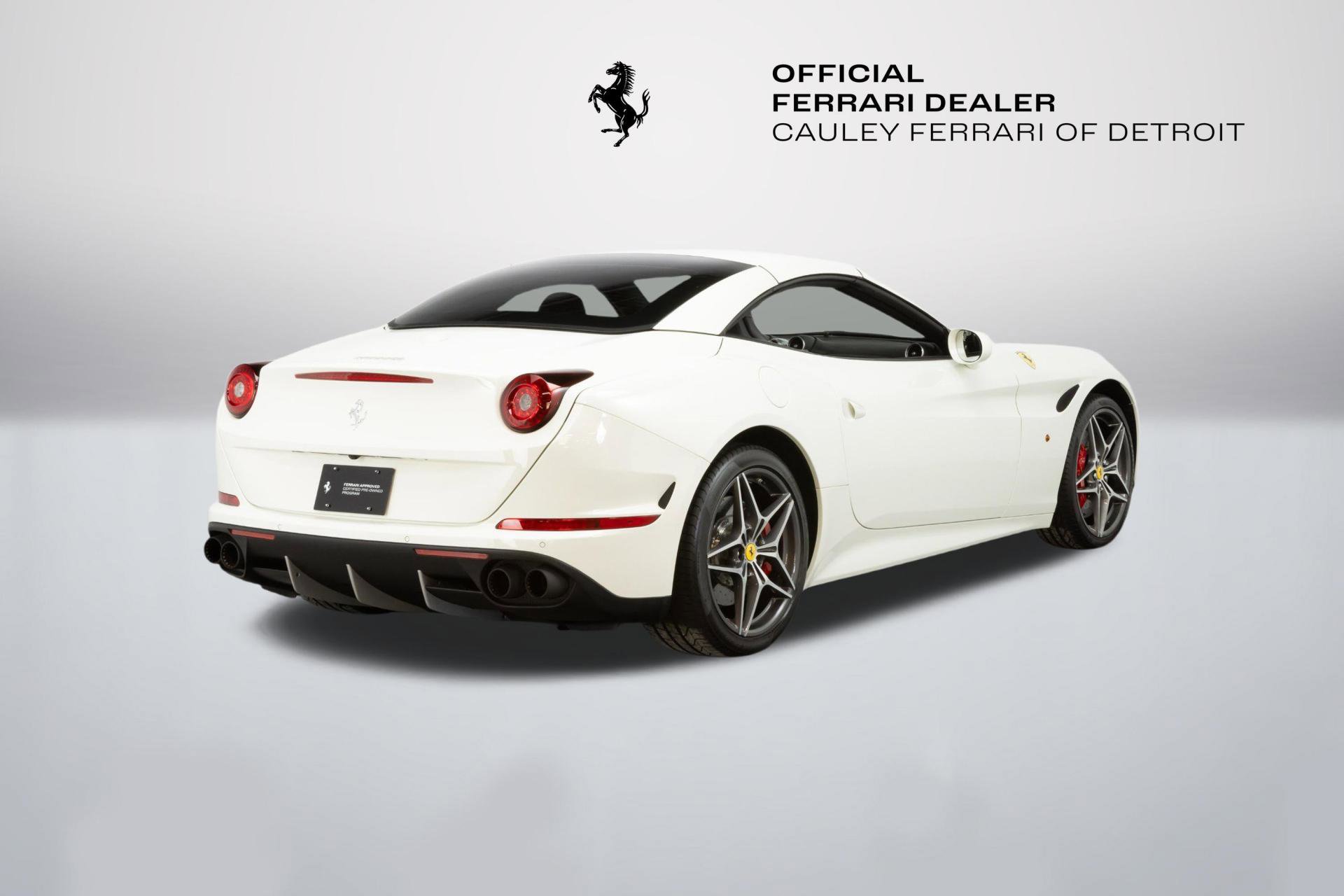 Certified 2016 Ferrari California T image 15