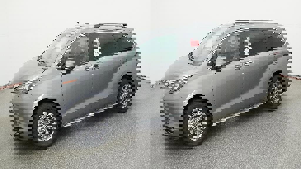 New 2026 Toyota Sienna XLE image 22