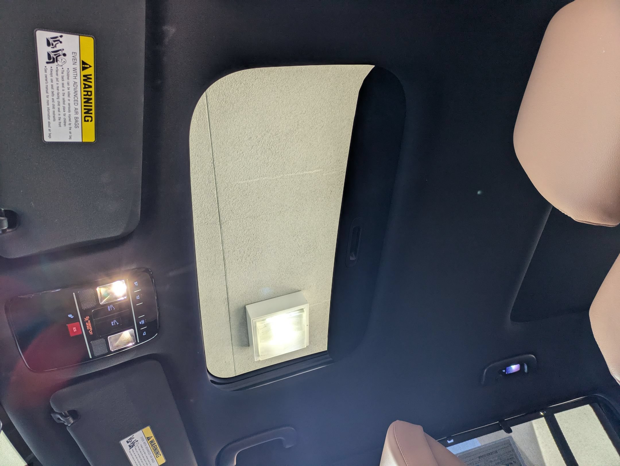 Certified 2024 Hyundai Santa Fe Limited FWD image 19