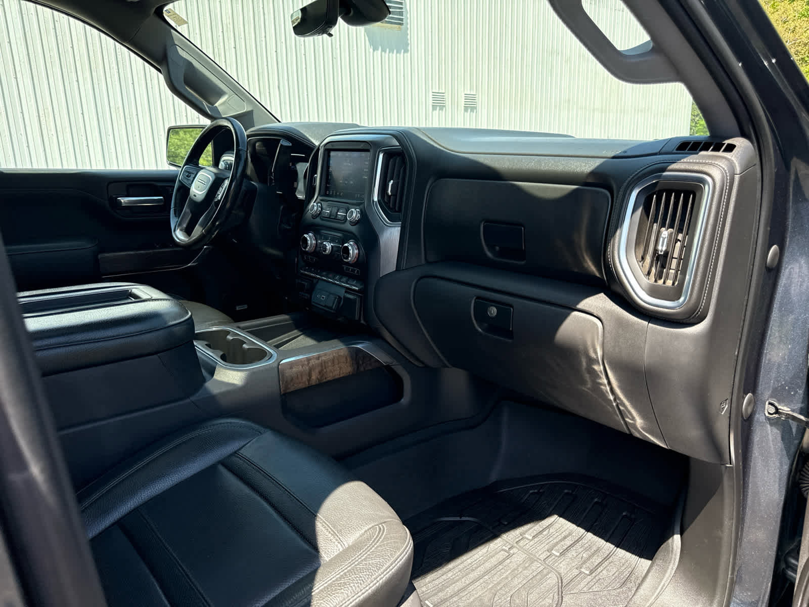 Used 2020 GMC Sierra 1500 Denali w/ Technology Package AWD/4WD image 30